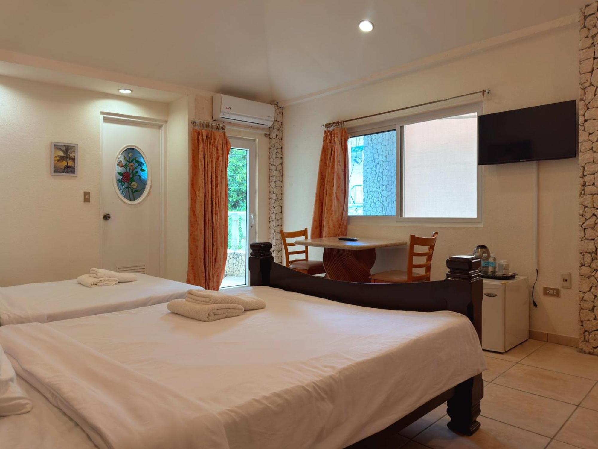 Sunset Beach Resort Moalboal Kültér fotó